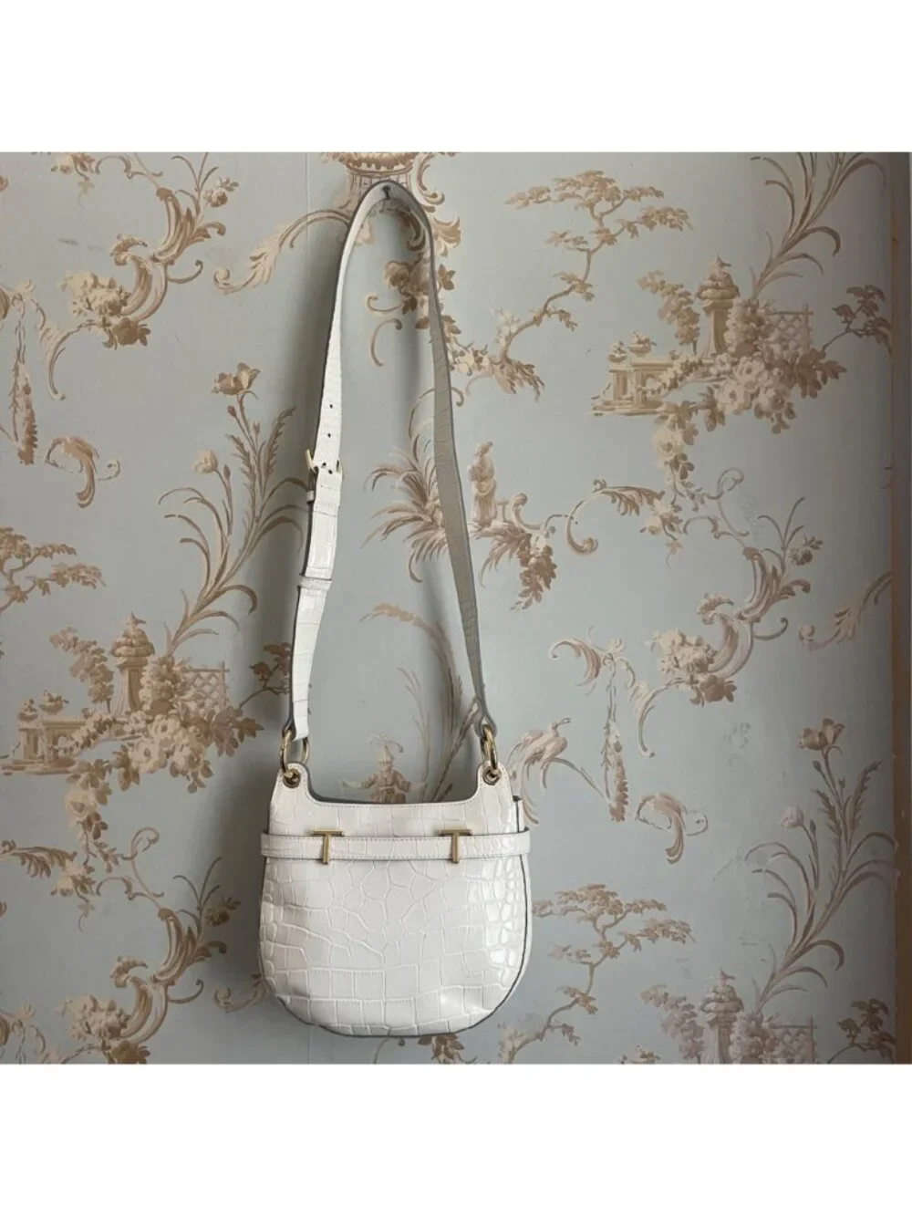 Ted Baker London Croc Embossed Leather Crossbody Purse Bag Quiet Luxury Elegant